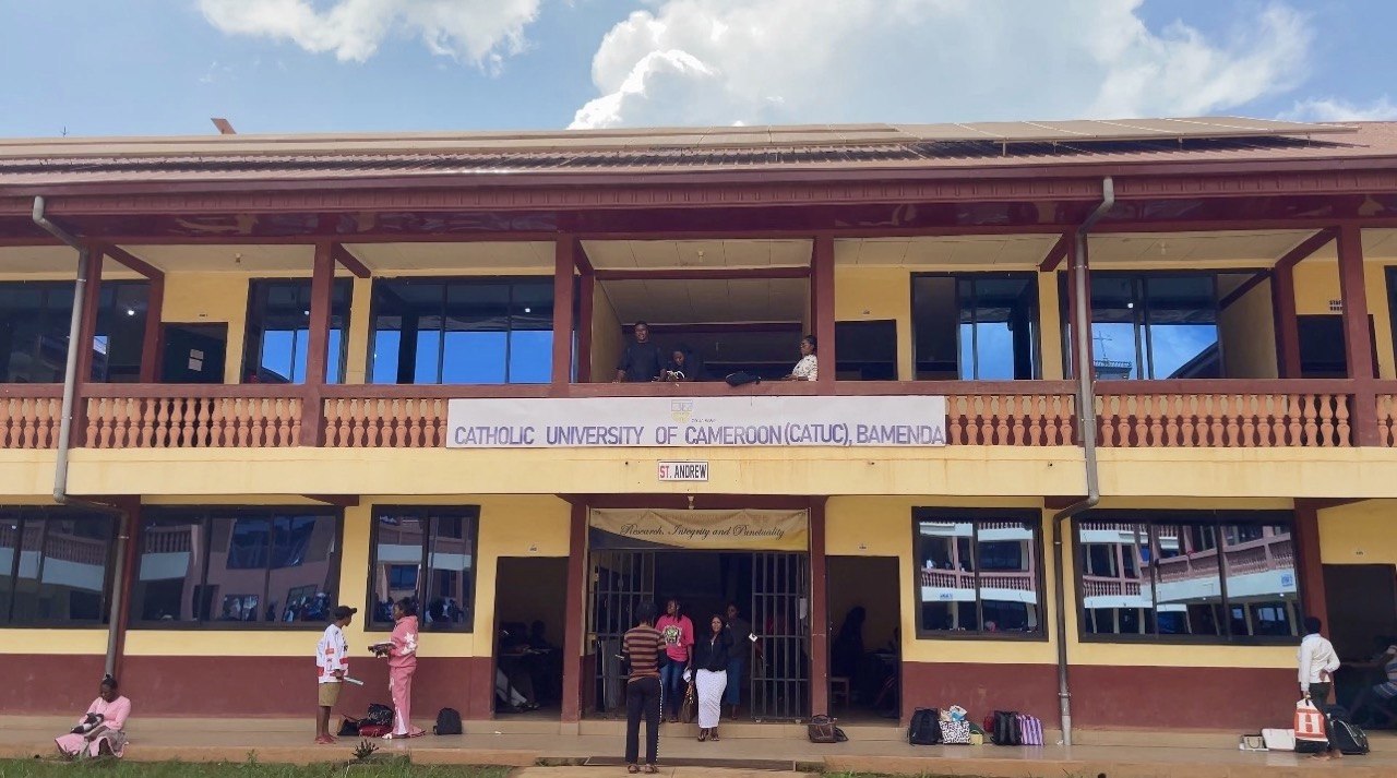 CATUC Bamenda freshmen students walking together on campus